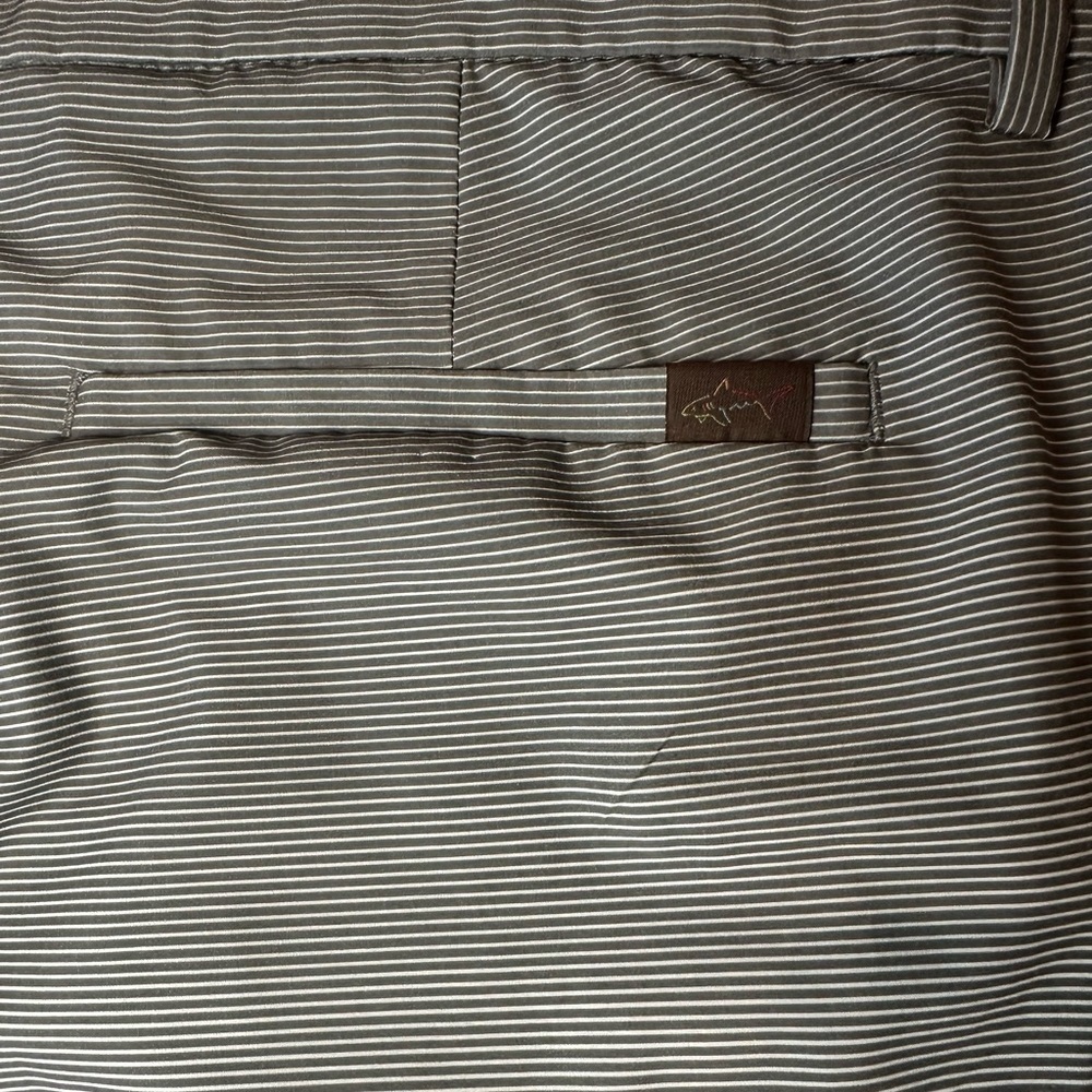 Greg Norman Shorts Gray Ombré Stripes - Picture 6 of 8